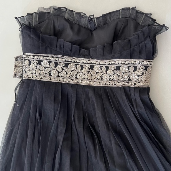 Marchesa Notte Black Gown - Picture 8 of 16